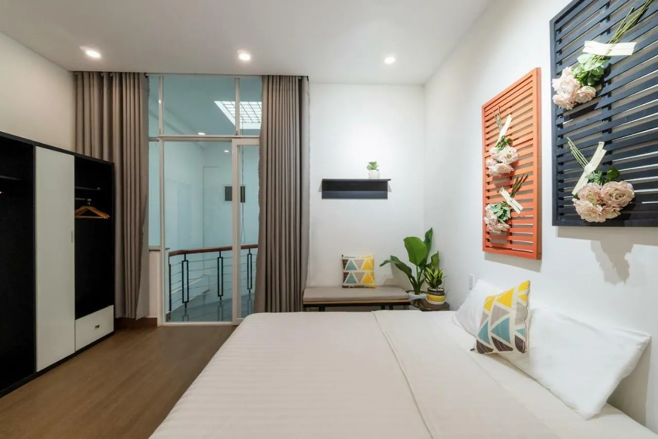 F5 Homestay Дананг