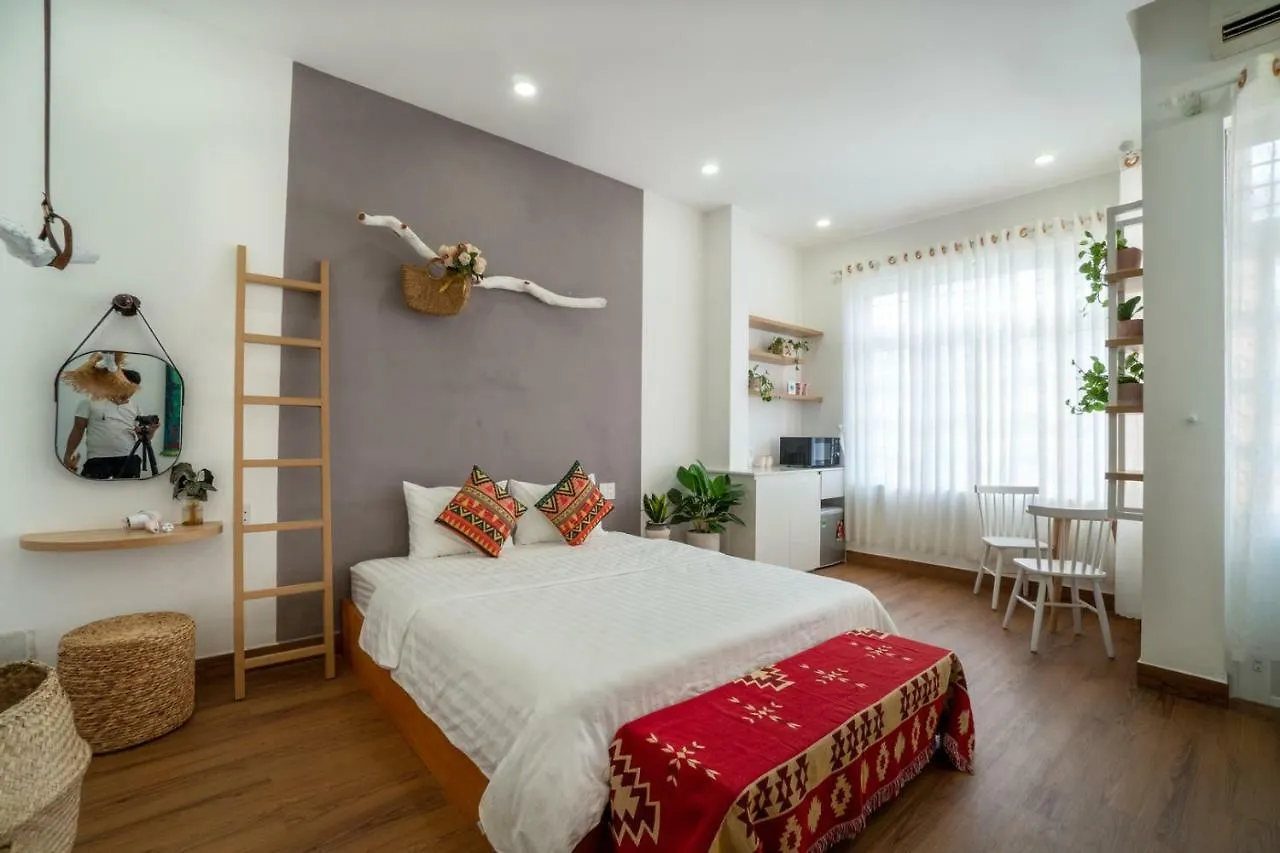 F5 Homestay Дананг